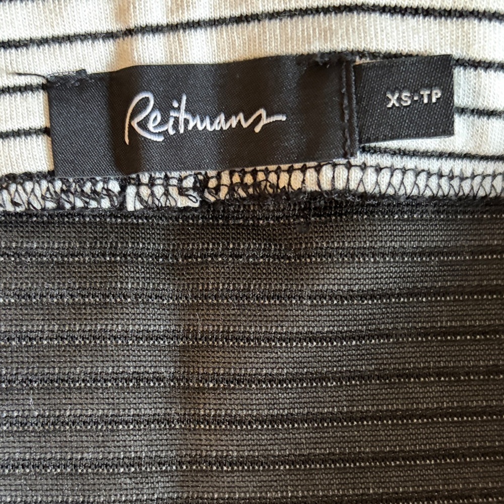 REITMANS White Pencil Skirt with Black Pinstripes size small - Picture 5 of 7